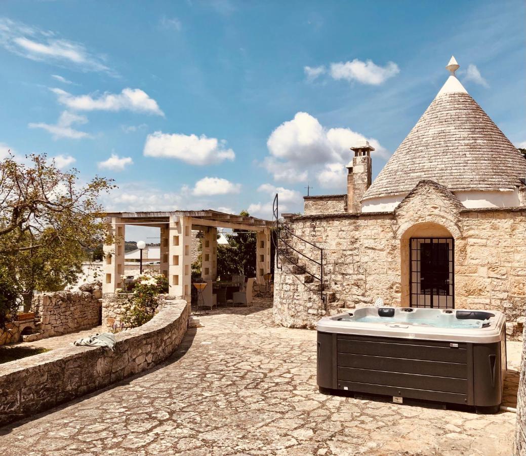 Trulli Di Zia Tata Guest House Locorotondo Exterior photo