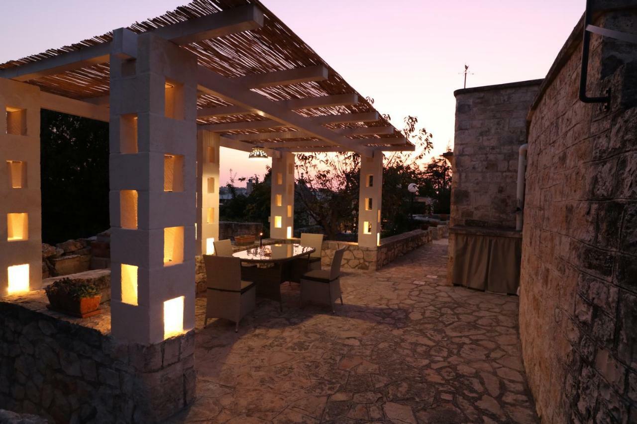 Trulli Di Zia Tata Guest House Locorotondo Exterior photo