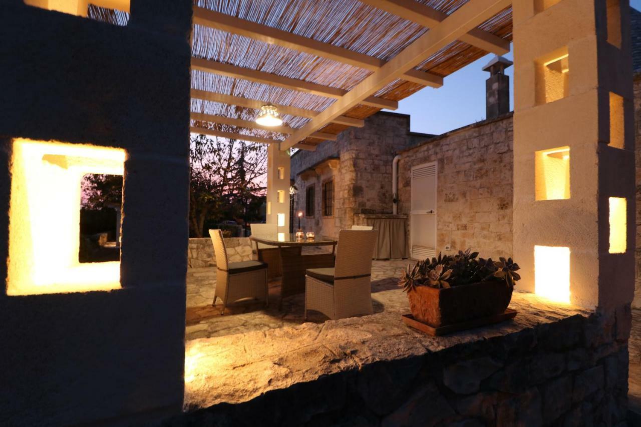 Trulli Di Zia Tata Guest House Locorotondo Exterior photo